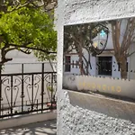 Arhondiko Vs Rhodes Town Apartmán *