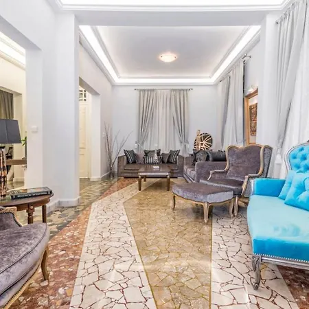 Arhondiko Vs Rhodes Town Apartmán *